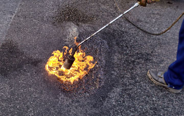 Nantmor flat roofing repairs